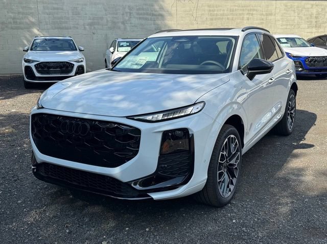 New 2026 Audi Q3 quattro 2.0T AWD/4WD image 4