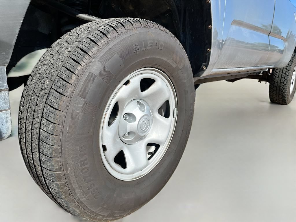 Used 2020 Toyota Tacoma SR RWD image 28