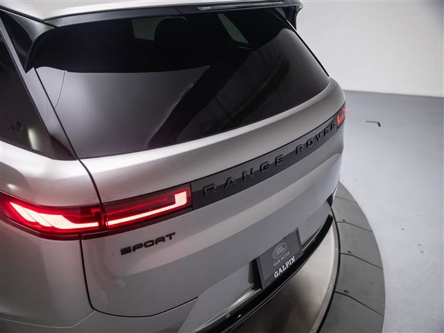 New 2026 Land Rover Range Rover Sport Dynamic SE AWD/4WD image 31