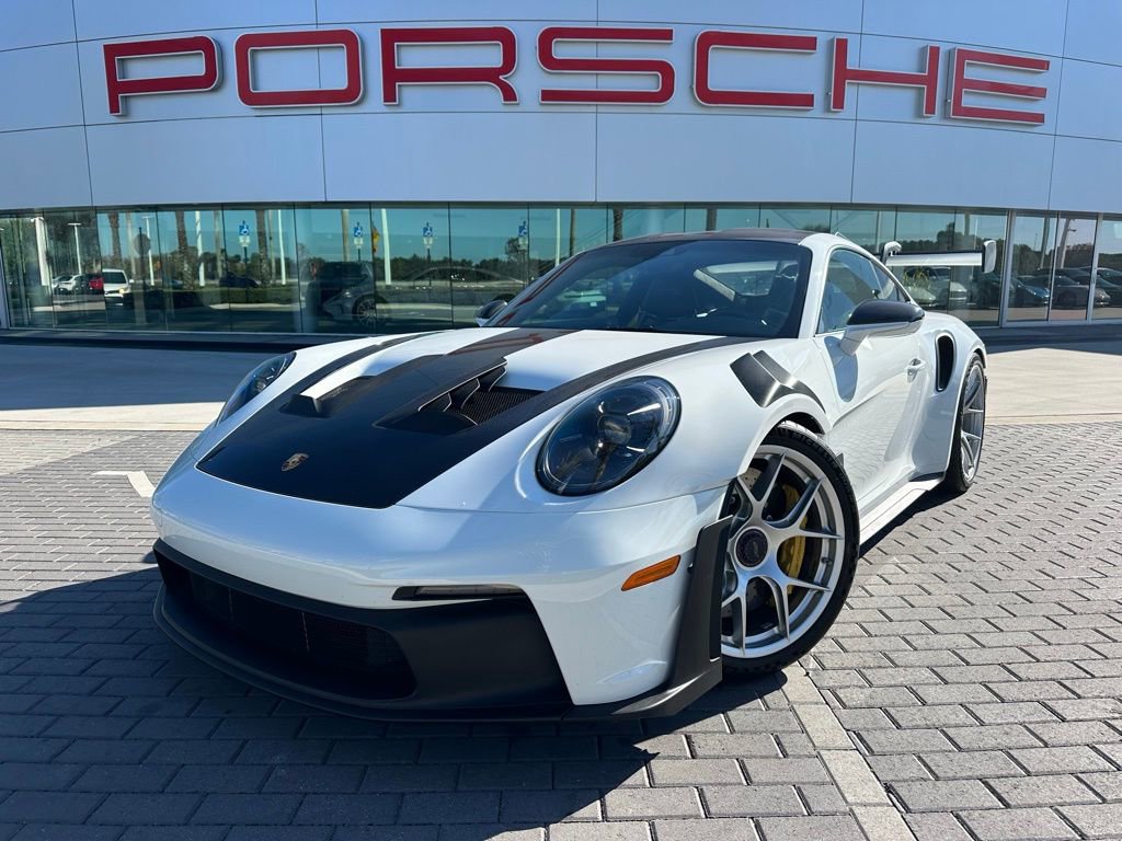 Certified 2025 Porsche 911 GT3 RS RWD image 1