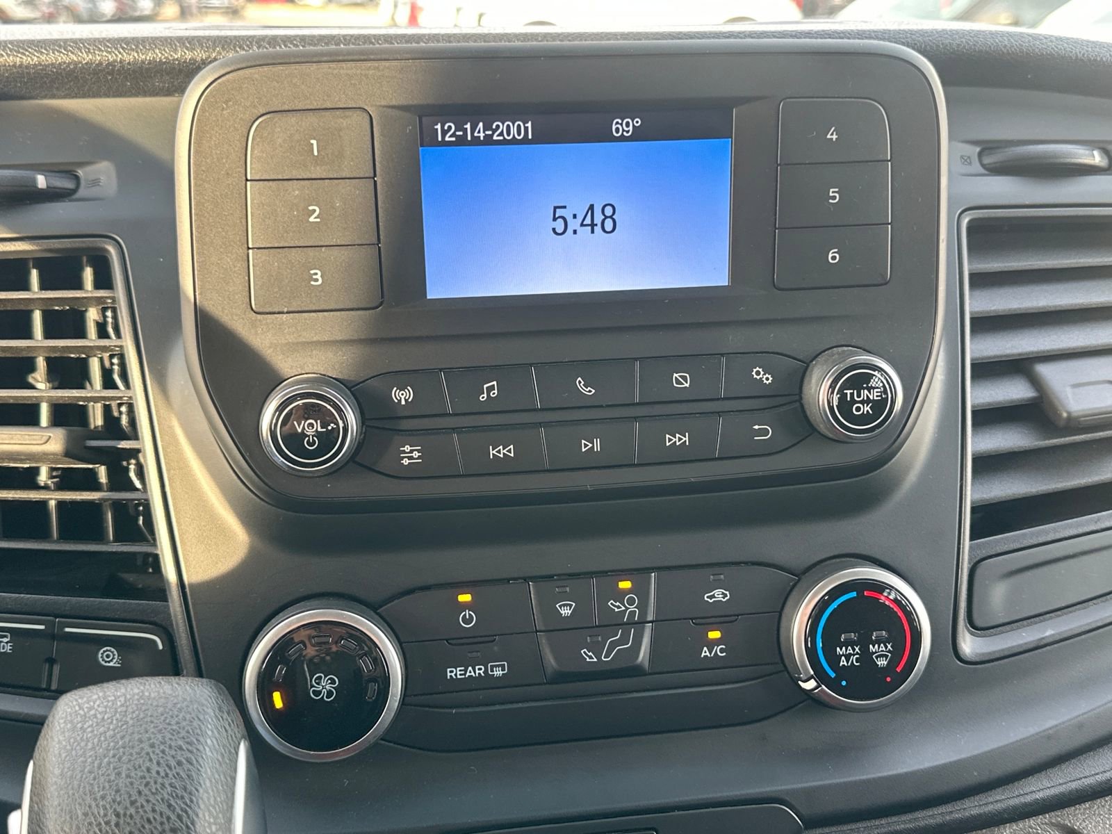 Used 2024 Ford Transit 250 Low Roof w/ Exterior Upgrade Package image 20