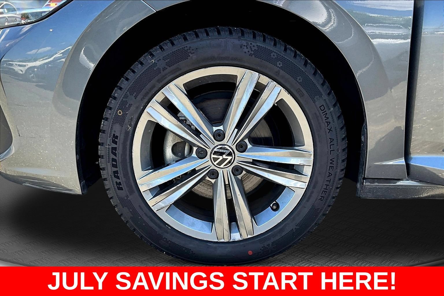 Used 2024 Volkswagen Jetta SE FWD image 37