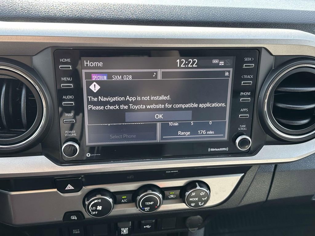 Used 2020 Toyota Tacoma SR5 image 18