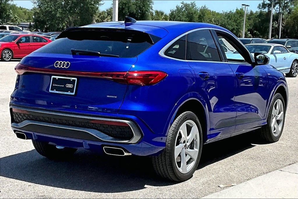 Certified 2025 Audi Q5 Premium Plus w/ Premium Plus AWD/4WD image 5