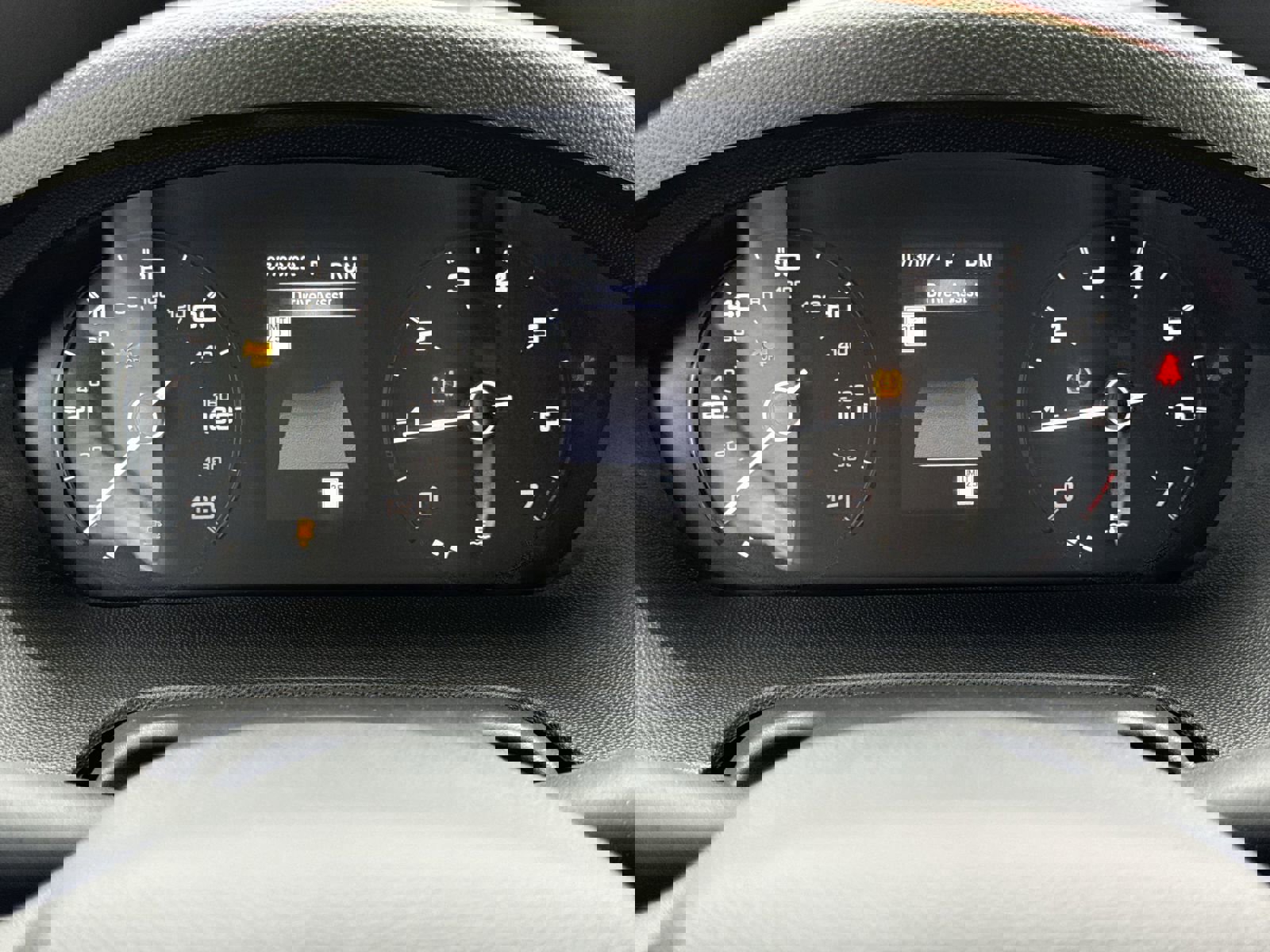 Used 2025 RAM ProMaster 2500 w/ Storage Group image 21