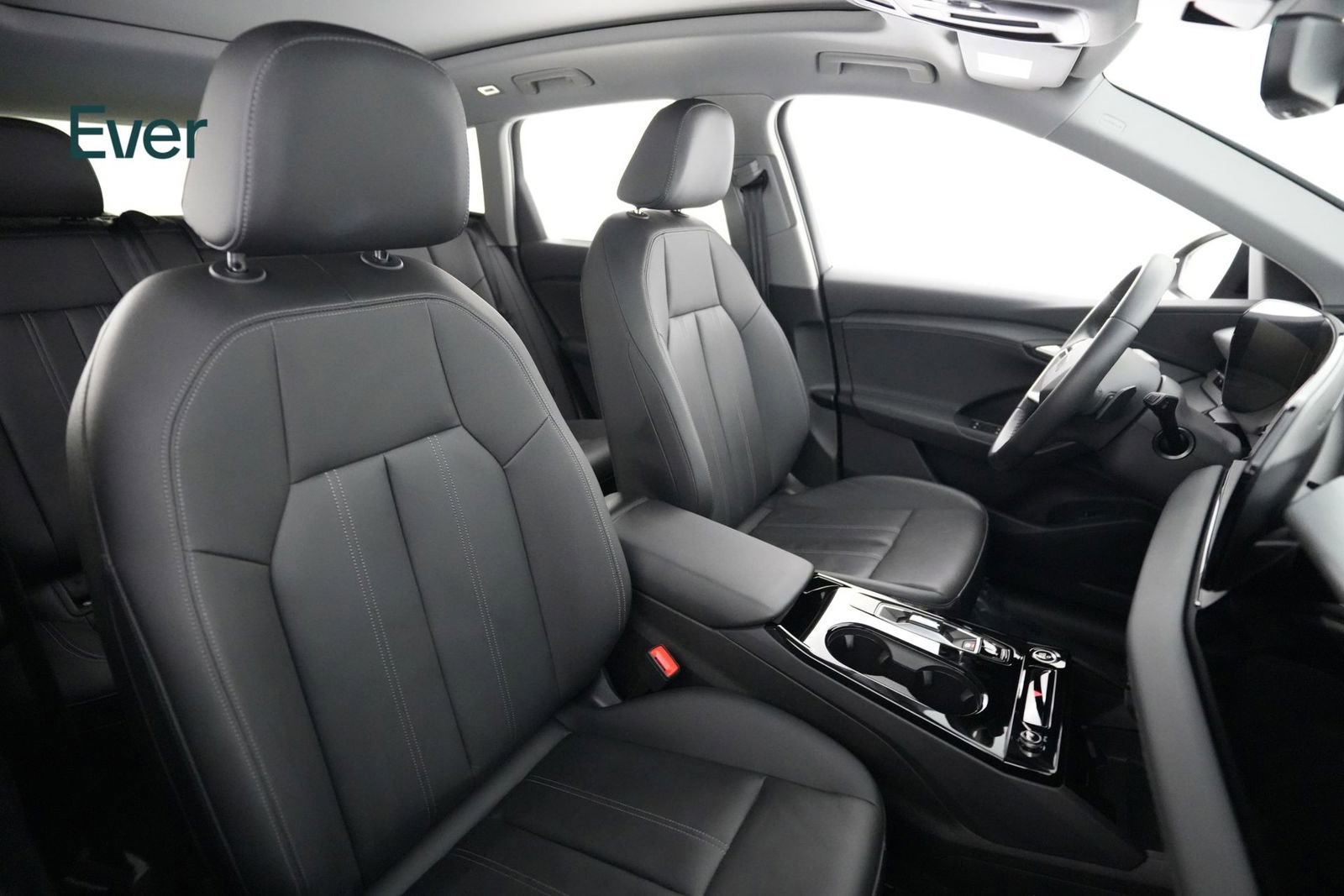Used 2025 Audi Q6 e-tron Premium w/ Convenience Package image 23