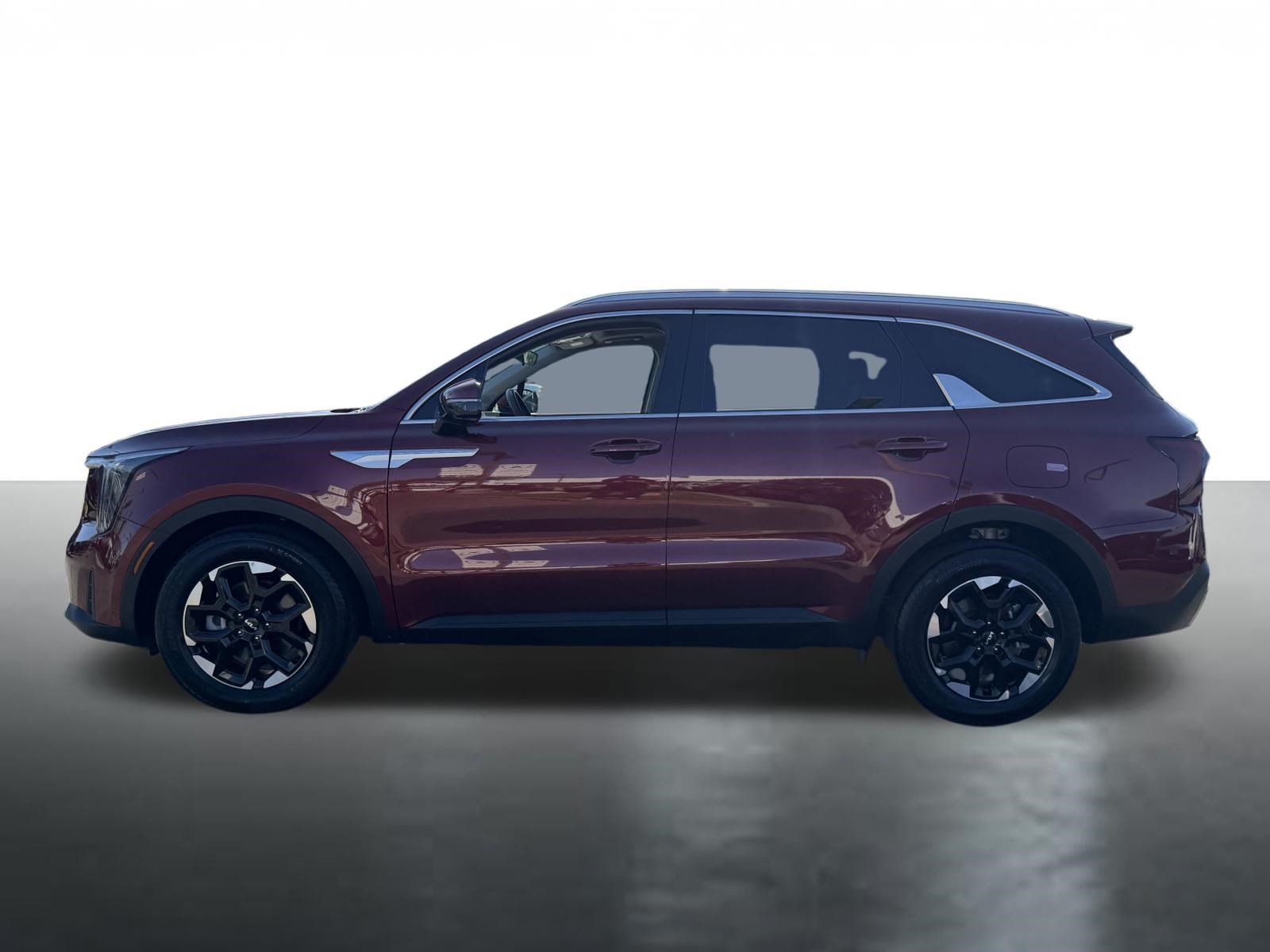 Certified 2025 Kia Sorento S w/ Panoramic Sunroof Package FWD image 5