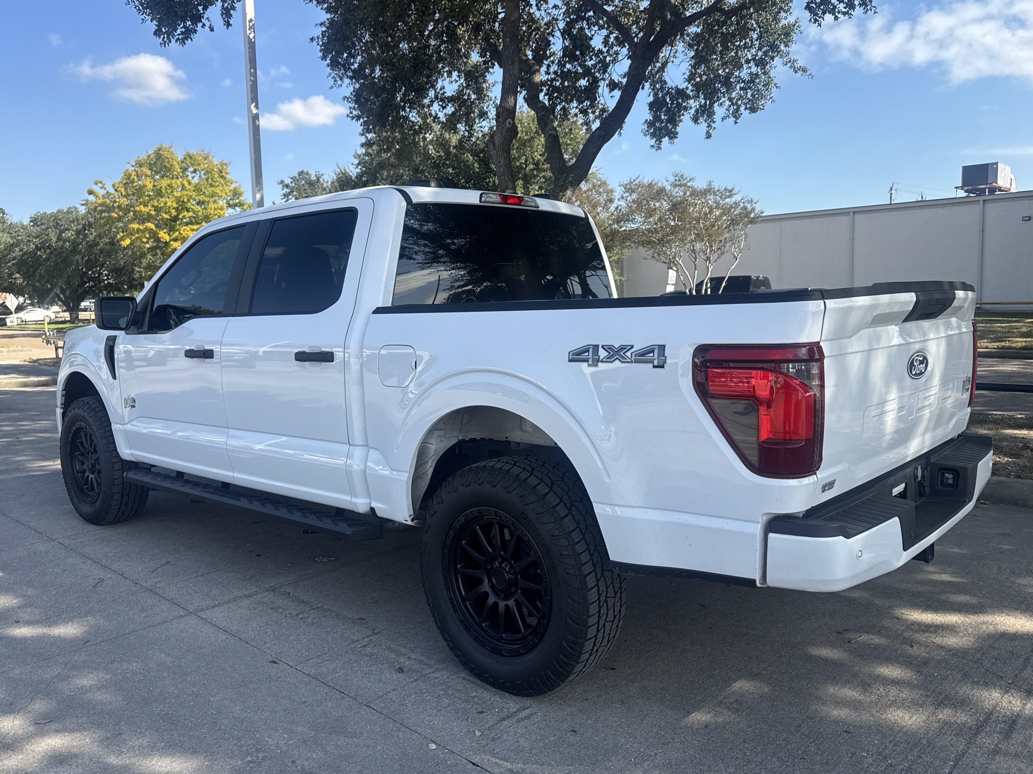 Used 2024 Ford F150 STX AWD/4WD image 9
