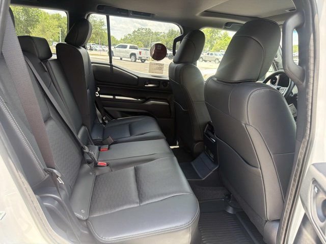 New 2027 Toyota Land Cruiser w/ Premium Package AWD/4WD image 20