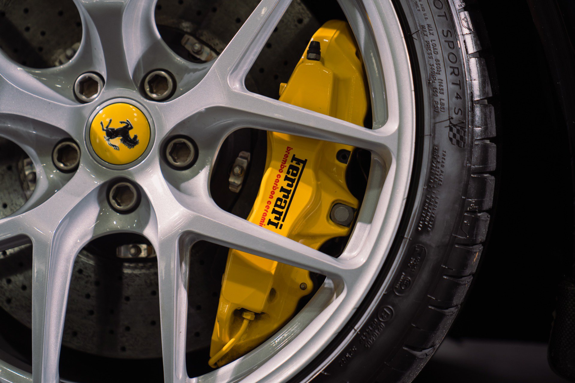 Used 2009 Ferrari F430 Scuderia RWD image 17