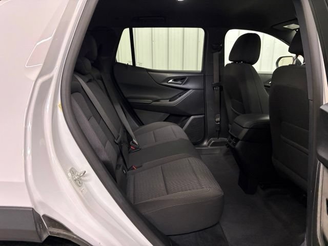Used 2025 Chevrolet Equinox LT FWD image 17