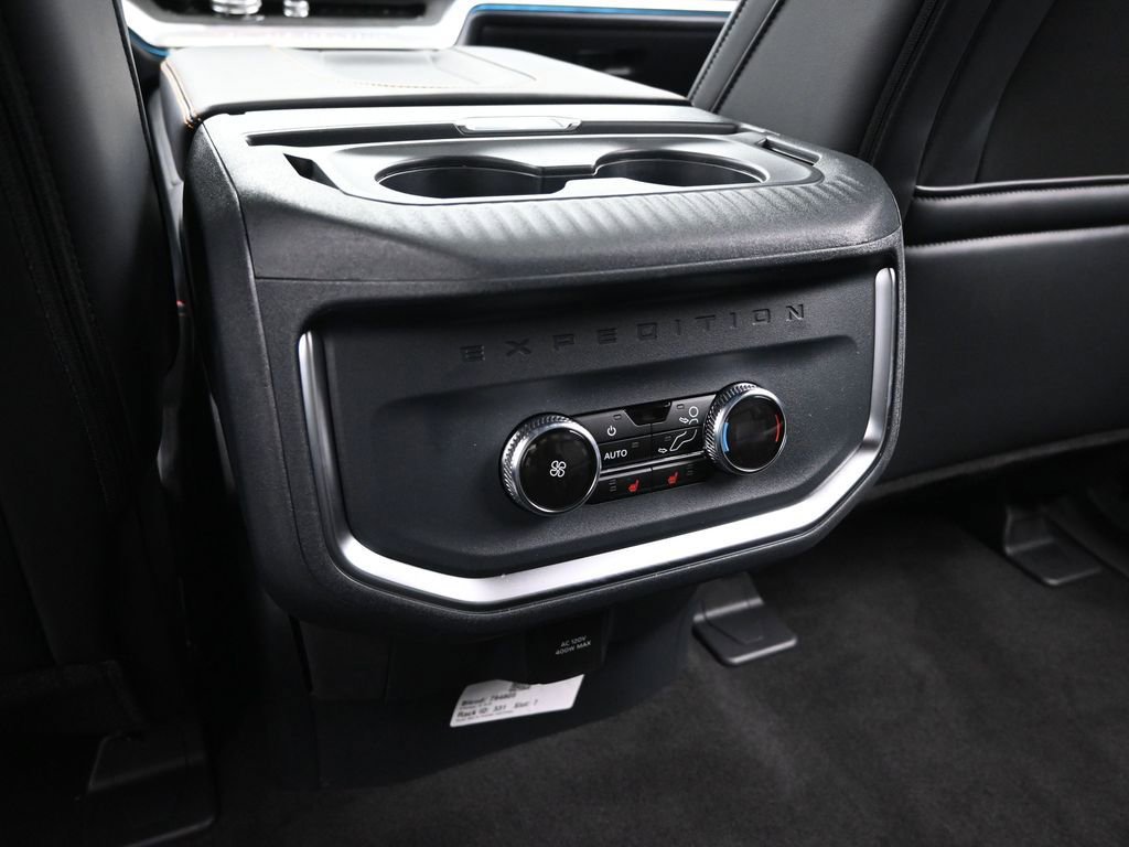 New 2026 Ford Expedition Tremor image 29