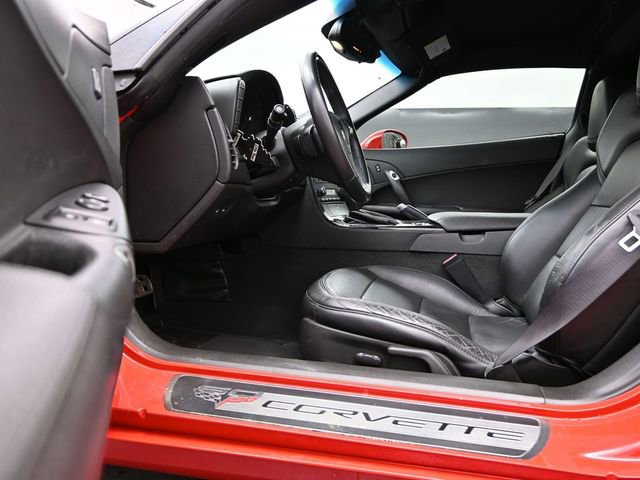 Used 2013 Chevrolet Corvette Coupe image 13