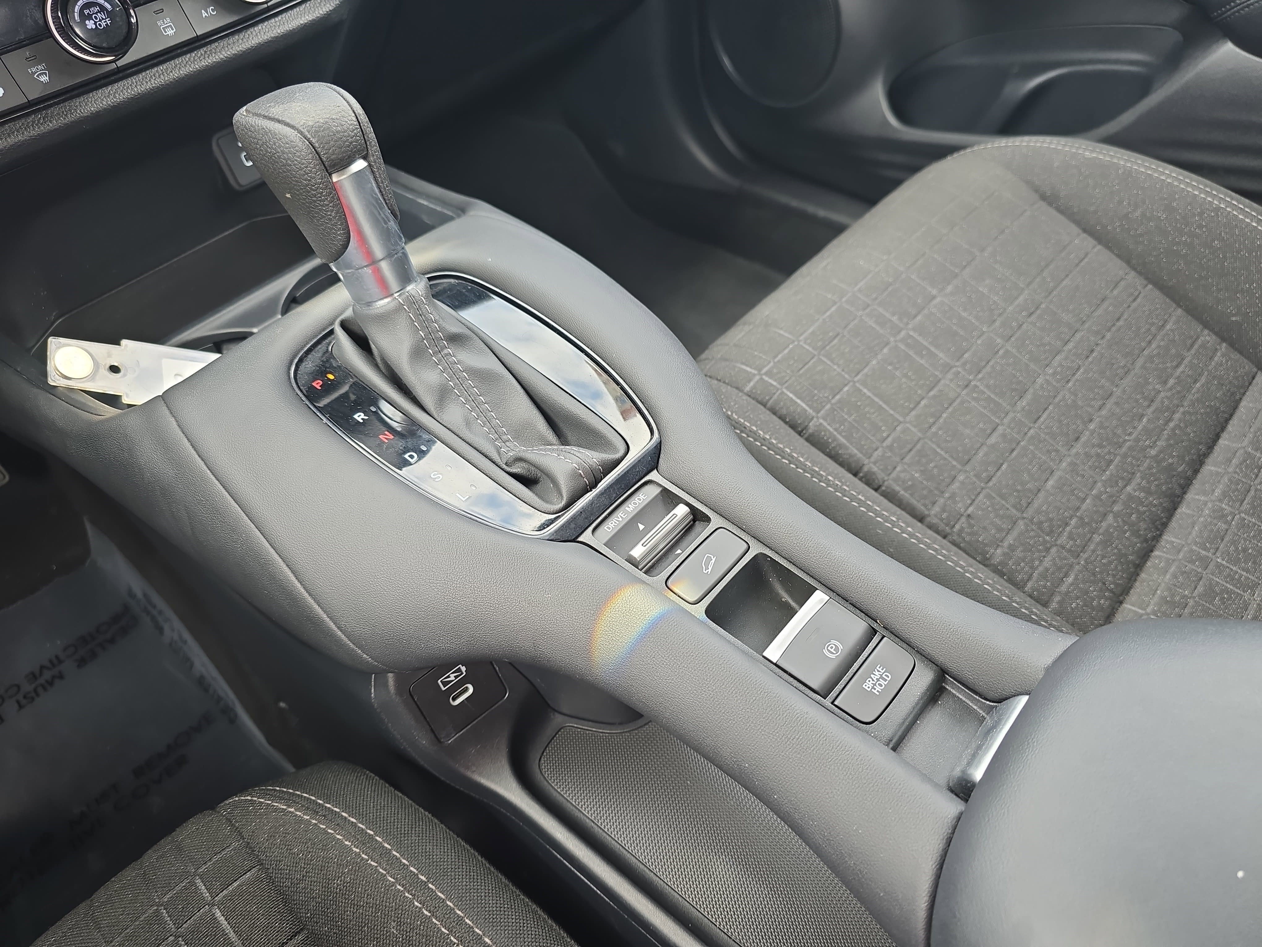 Used 2024 Honda HR-V LX image 23