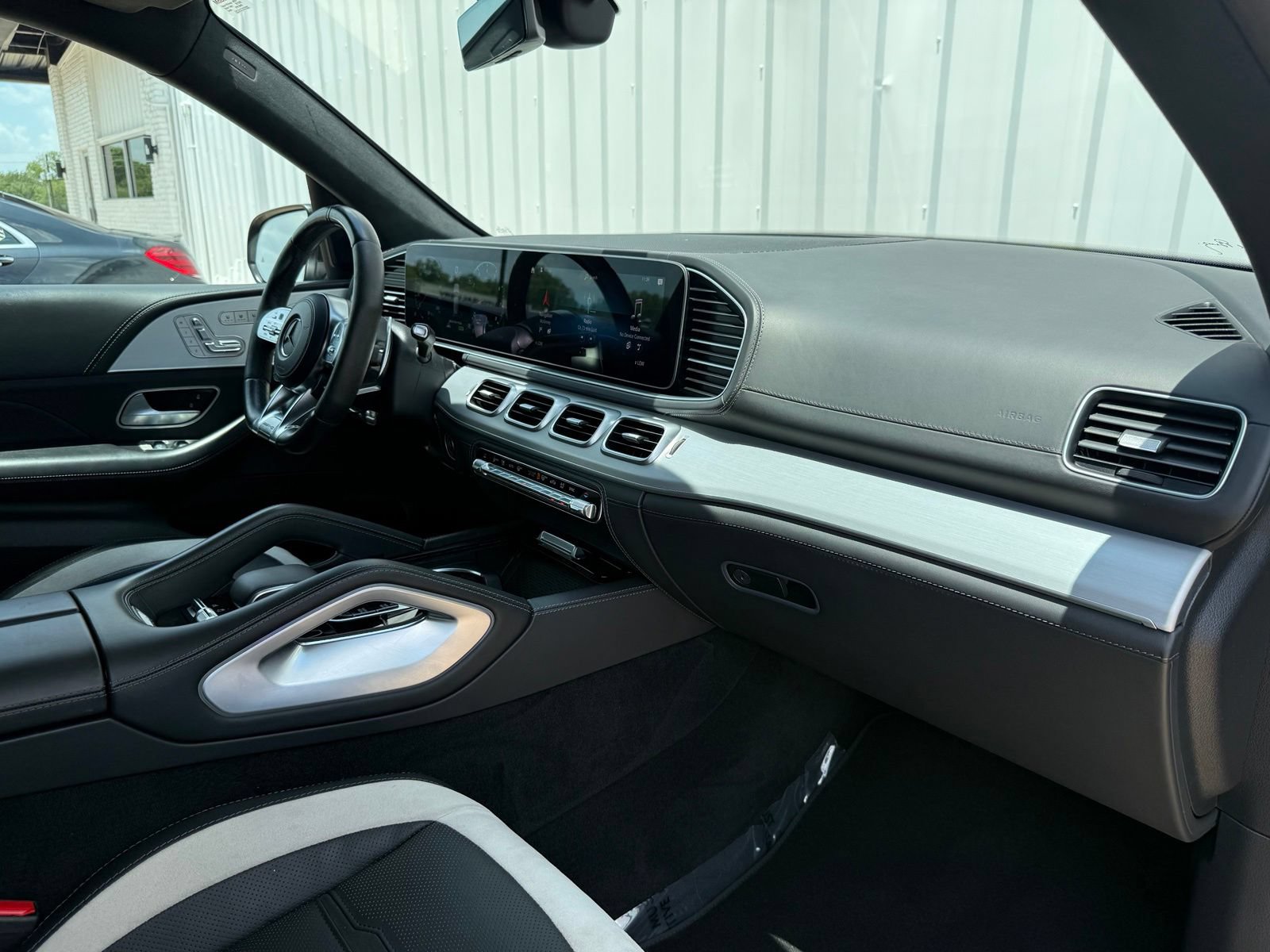 Used 2023 Mercedes-Benz GLE 63 AMG S image 18