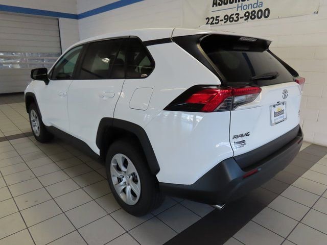 Used 2023 Toyota RAV4 LE image 11