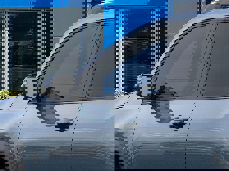 New 2026 Chevrolet Equinox LT w/ Convenience Package II image 12