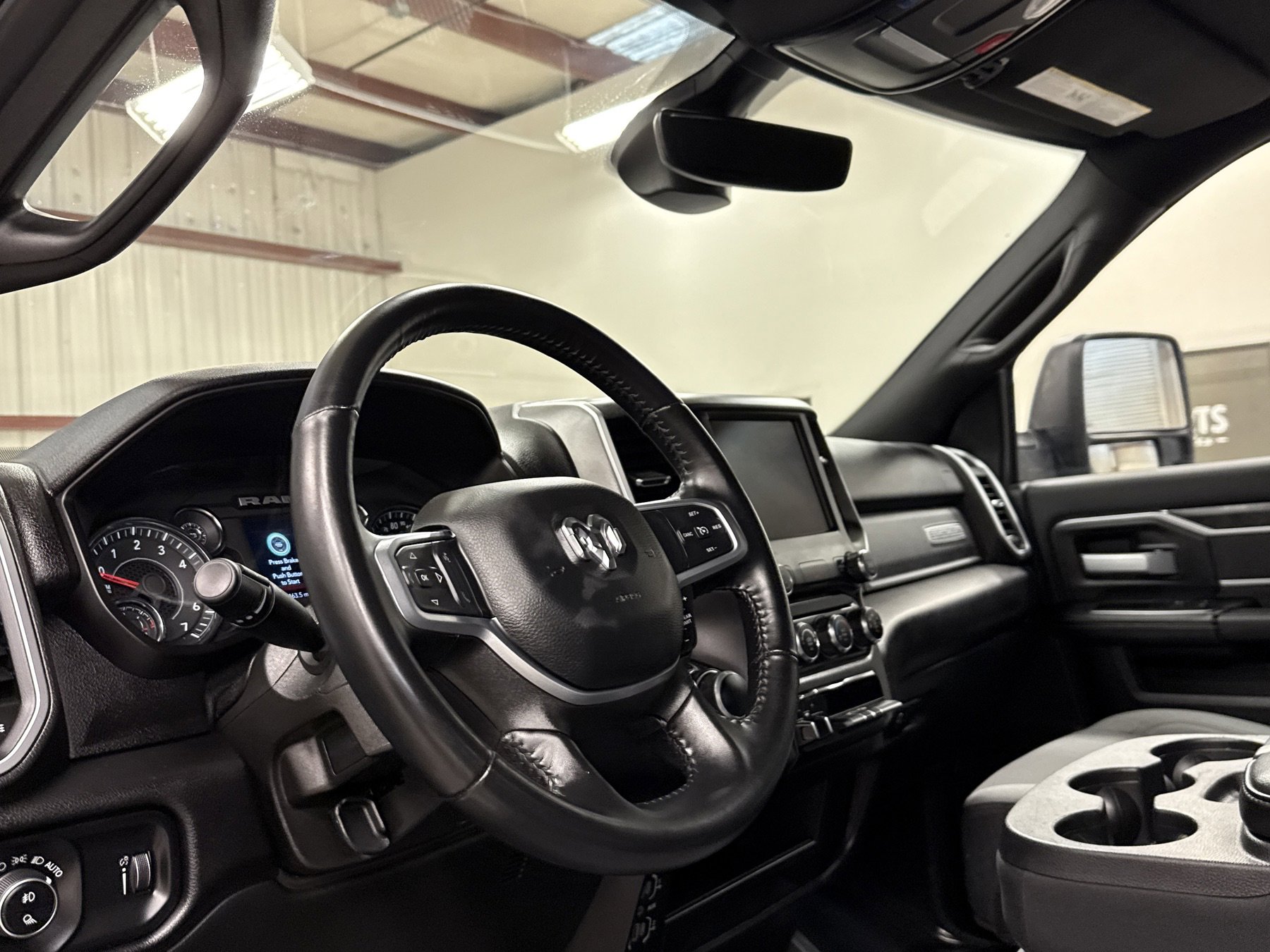 Used 2024 RAM 2500 Big Horn w/ Bed Utility Group image 7