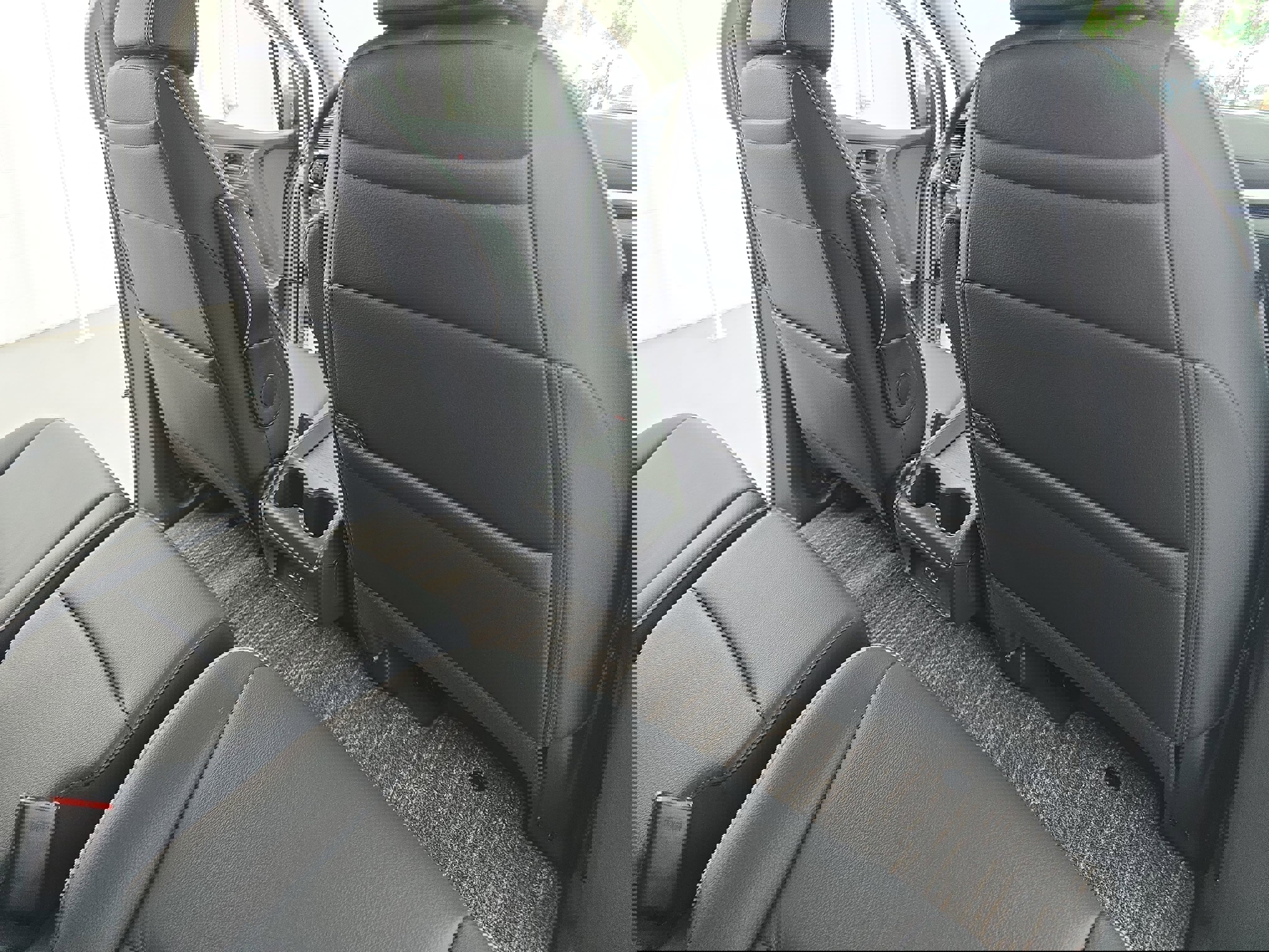 New 2026 Honda Odyssey Touring image 11