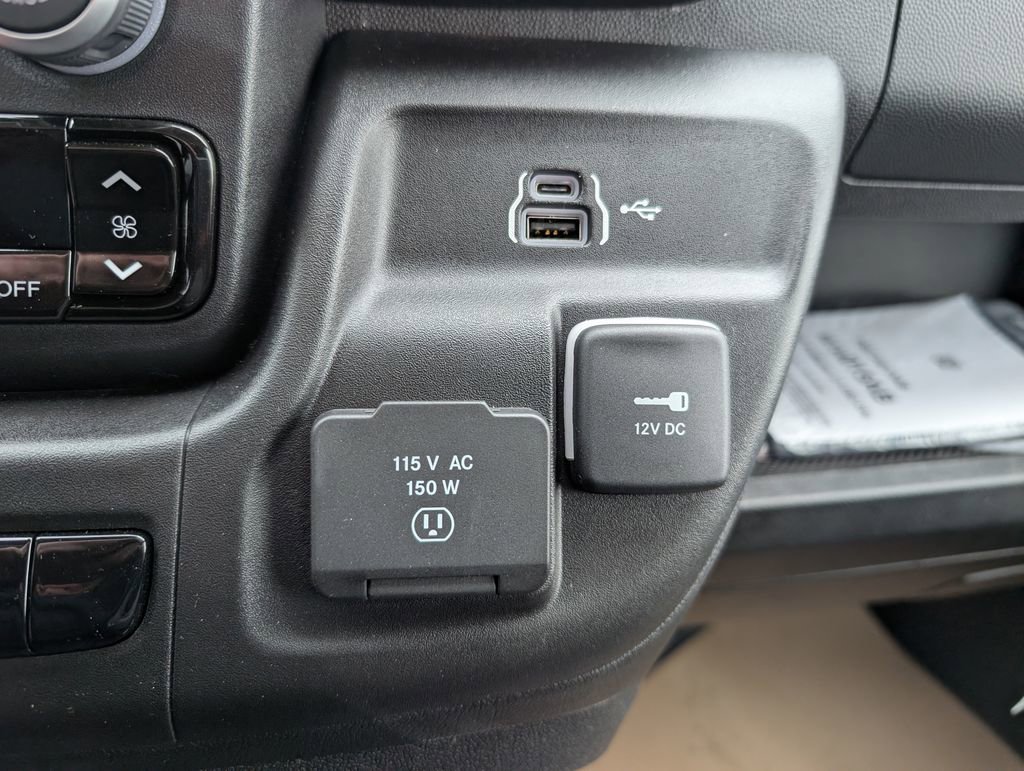 New 2026 RAM ProMaster 2500 w/ Convenience Group image 31