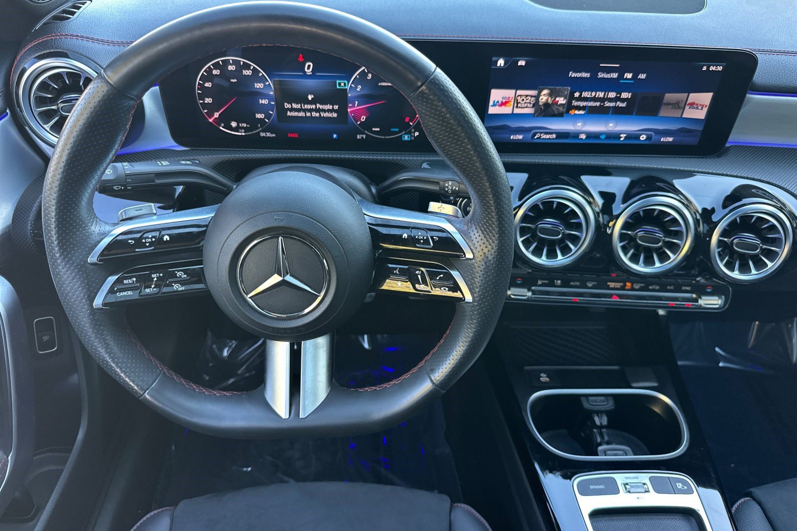 Used 2024 Mercedes-Benz CLA 250 image 32