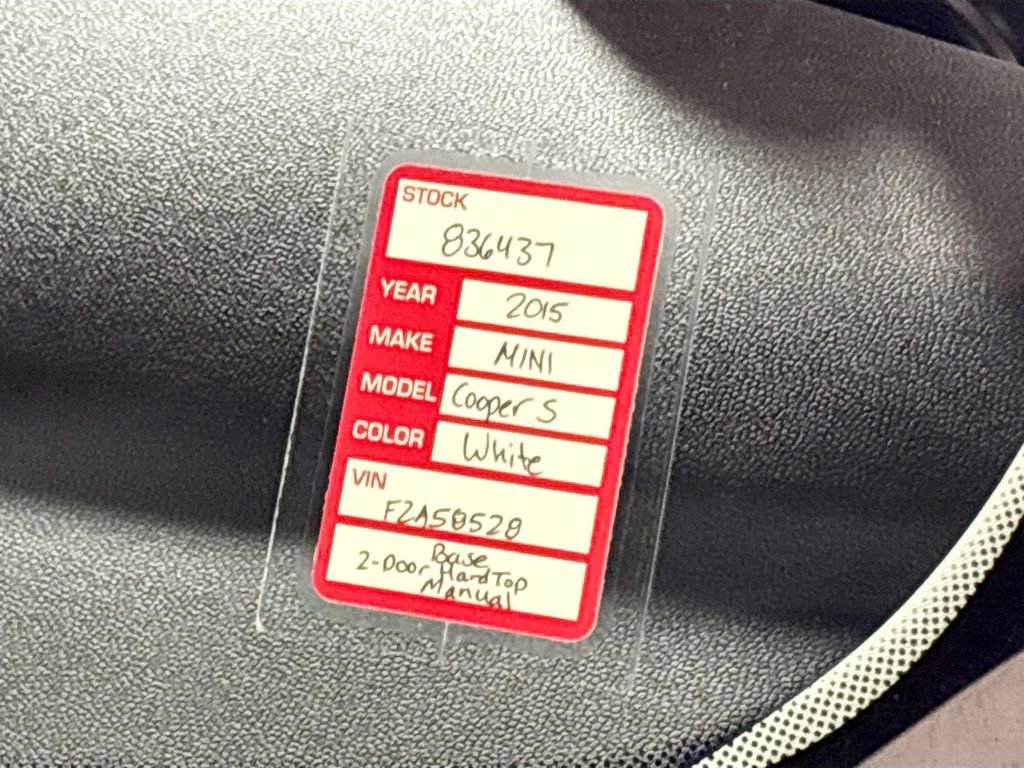 Used 2015 MINI Cooper S image 24