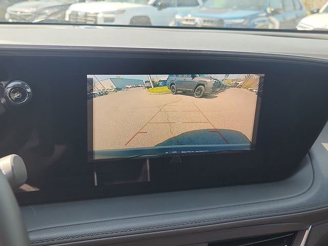 Certified 2026 Buick Encore GX Preferred w/ Comfort Package AWD/4WD image 17