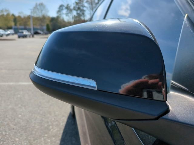Used 2018 BMW 330i xDrive Sedan w/ Convenience Package image 12