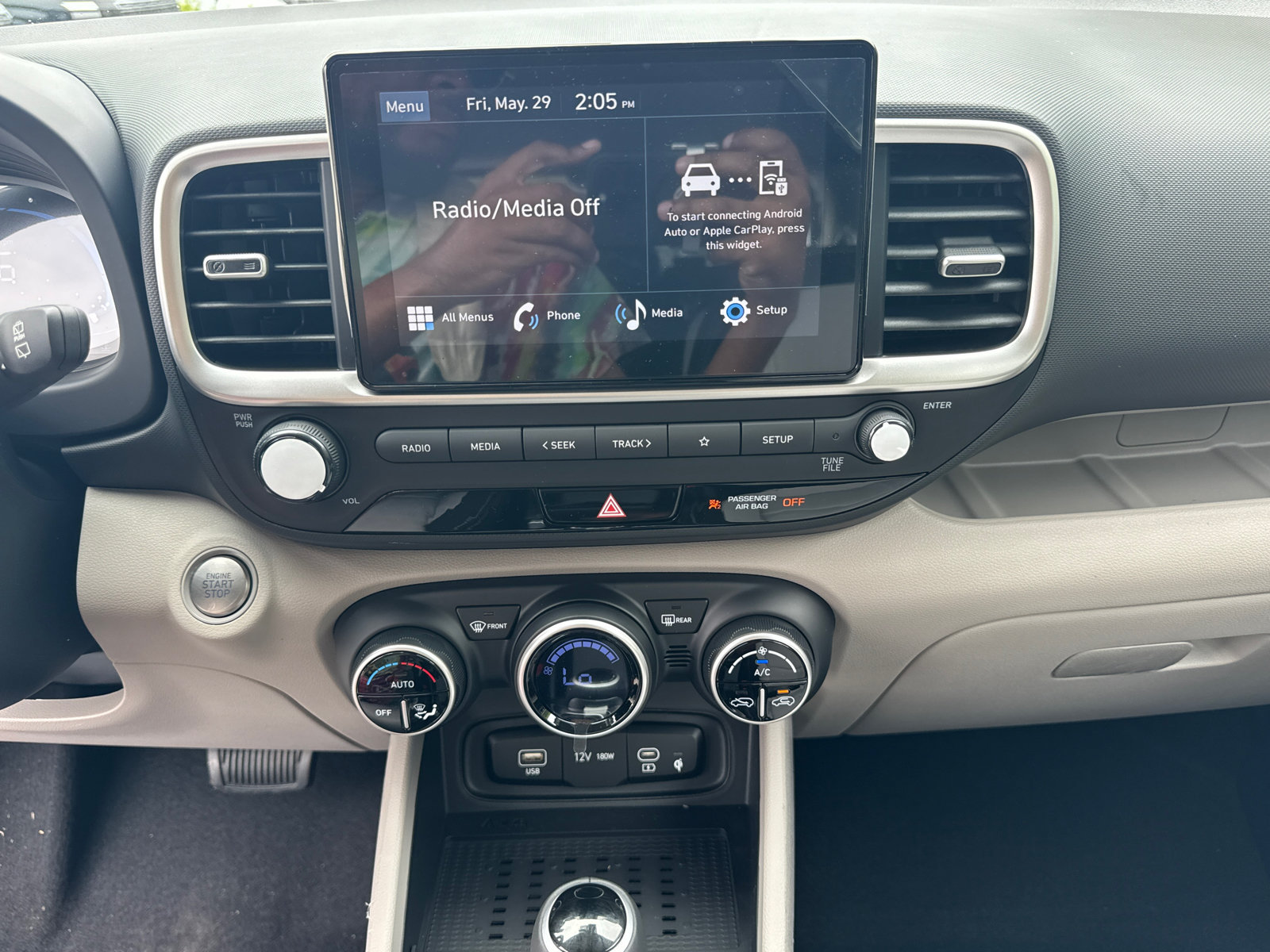 New 2026 Hyundai Venue SEL FWD image 29