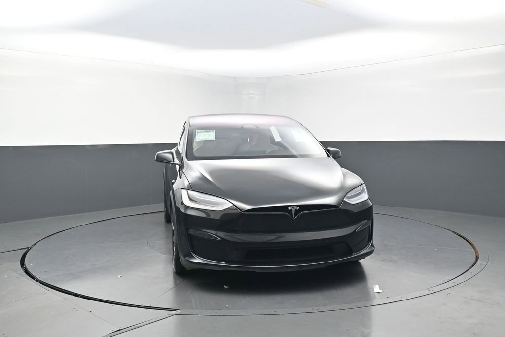 Used 2022 Tesla Model X image 3