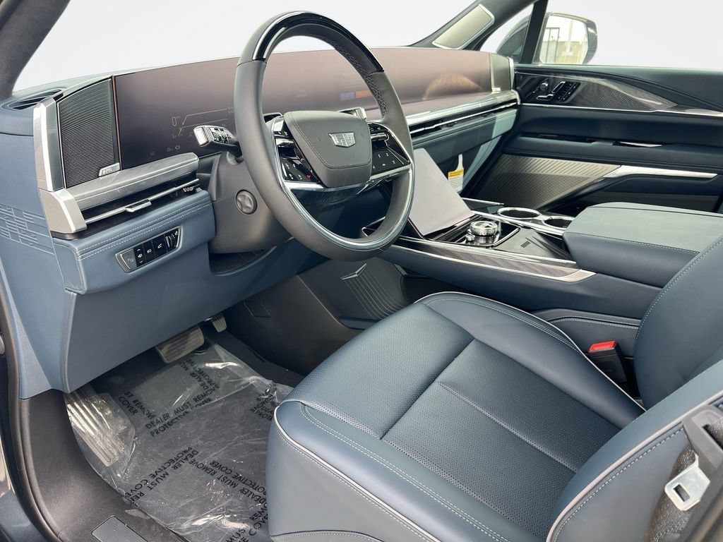 New 2025 Cadillac Escalade IQ Luxury 2 AWD/4WD image 9