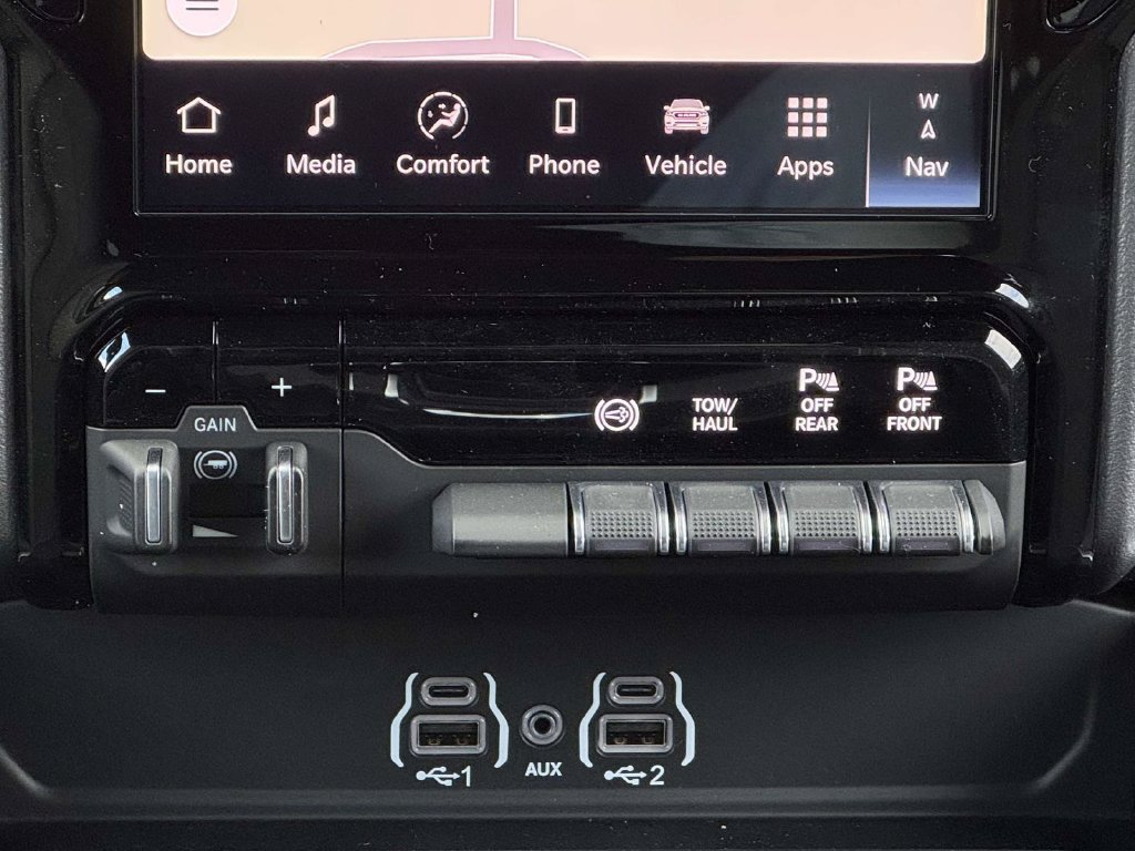 New 2026 RAM 2500 Big Horn AWD/4WD image 18