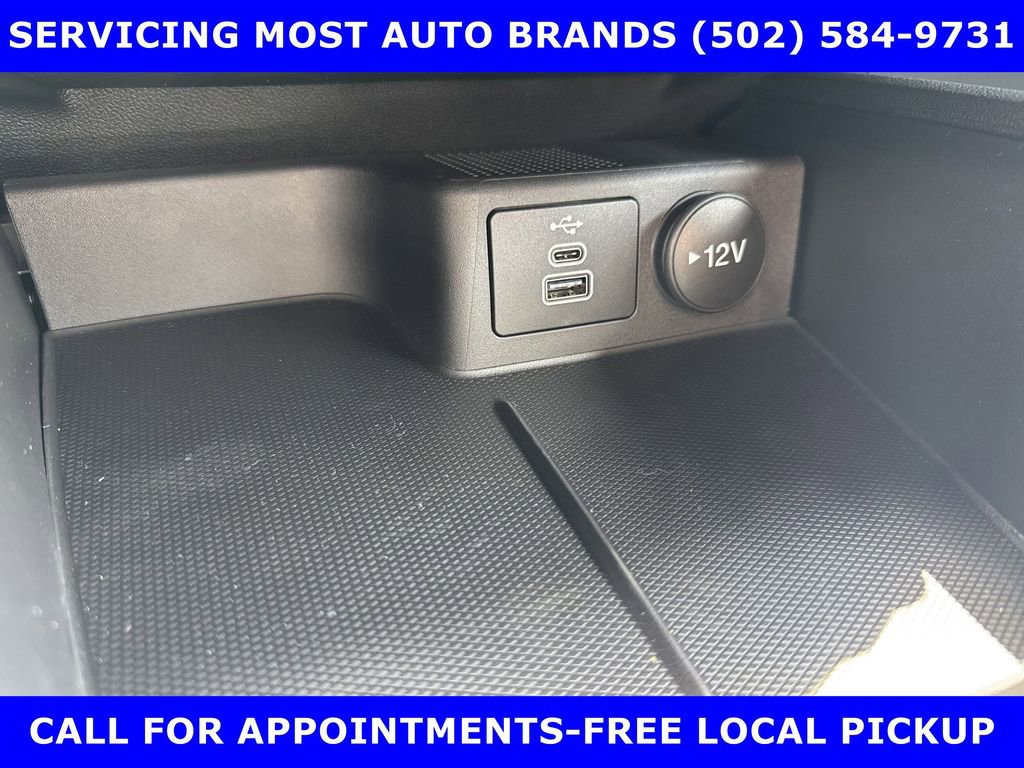 New 2026 Ford Escape ST-Line w/ Tech Pack #1 image 30