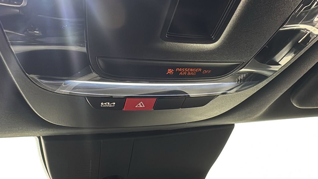 Used 2025 Kia Sportage X-Line w/ Premium Package image 31