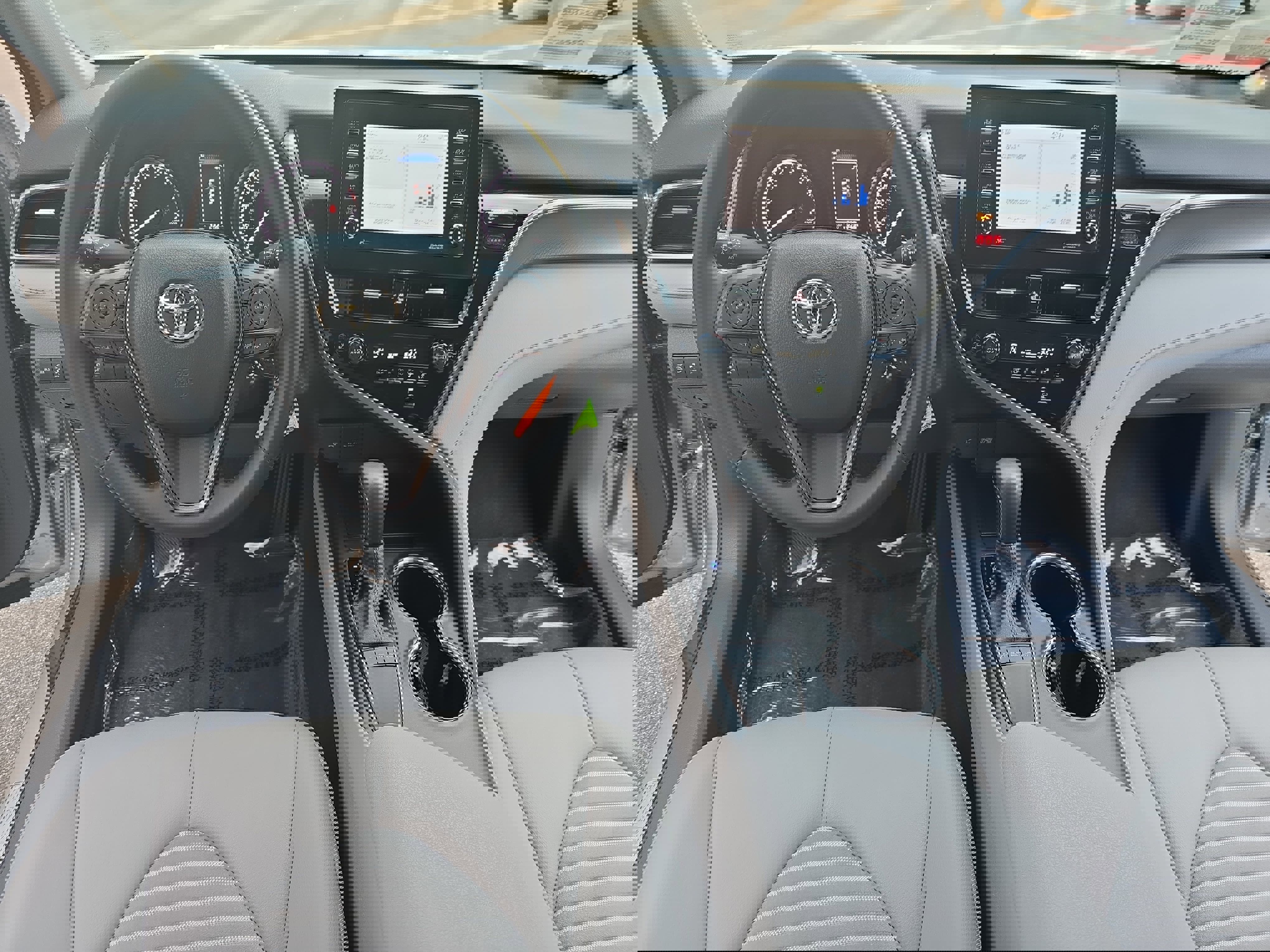 Used 2024 Toyota Camry SE image 19