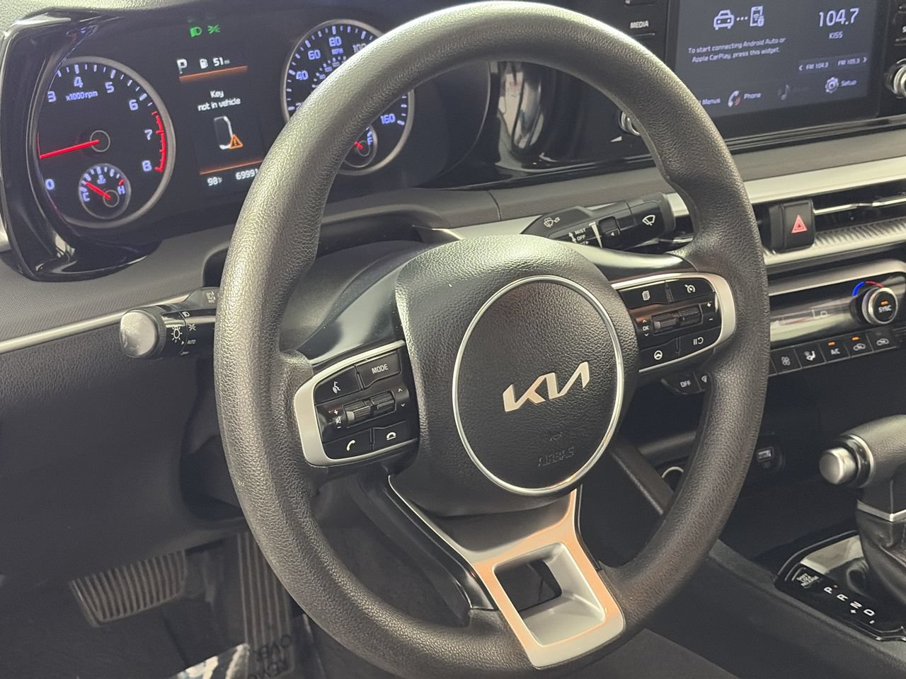 Used 2023 Kia K5 LXS FWD image 13