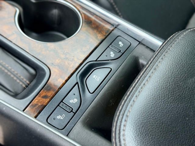 Used 2014 Chevrolet Impala LT FWD image 17