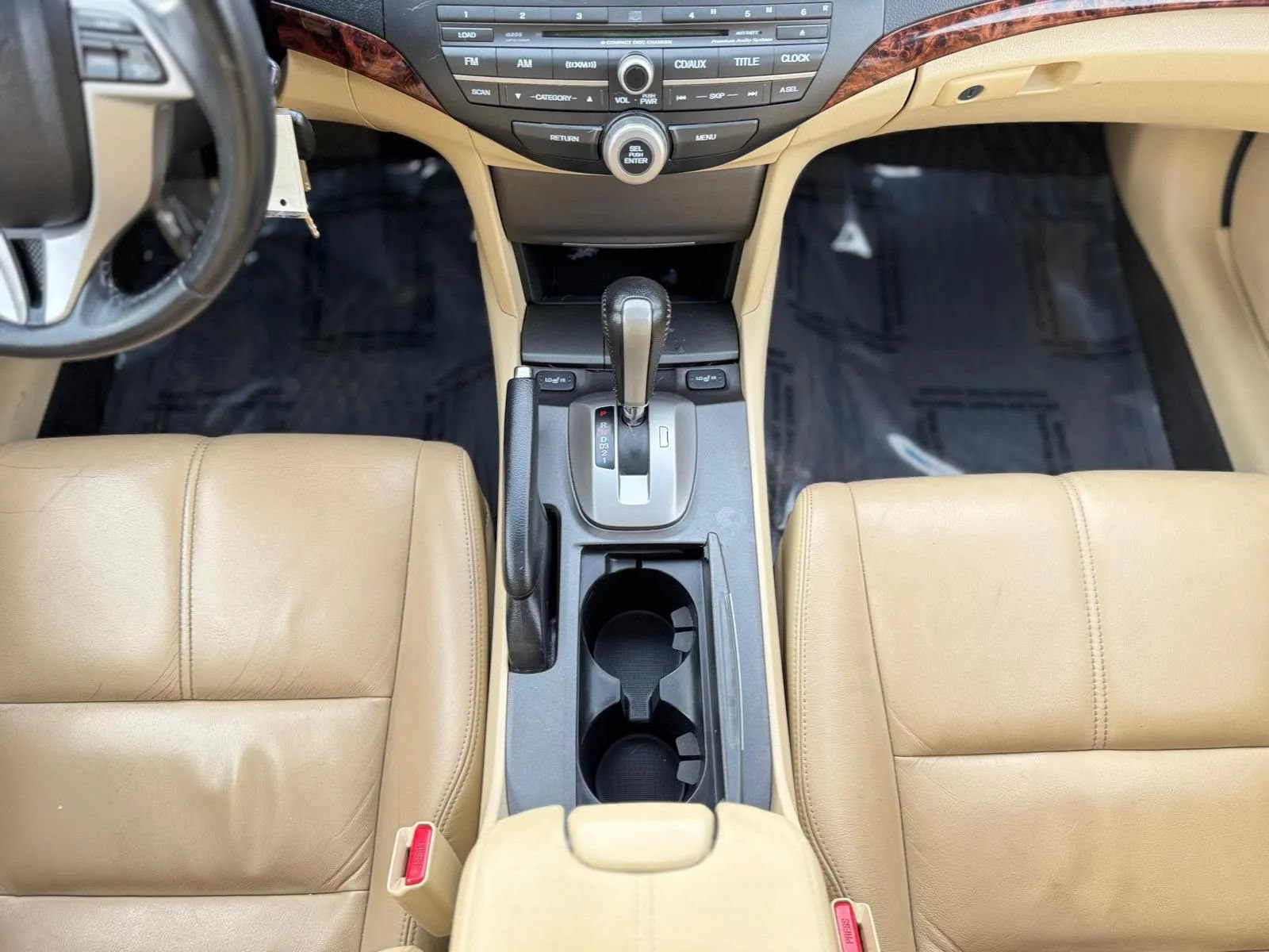 Used 2012 Honda Crosstour EX-L image 17