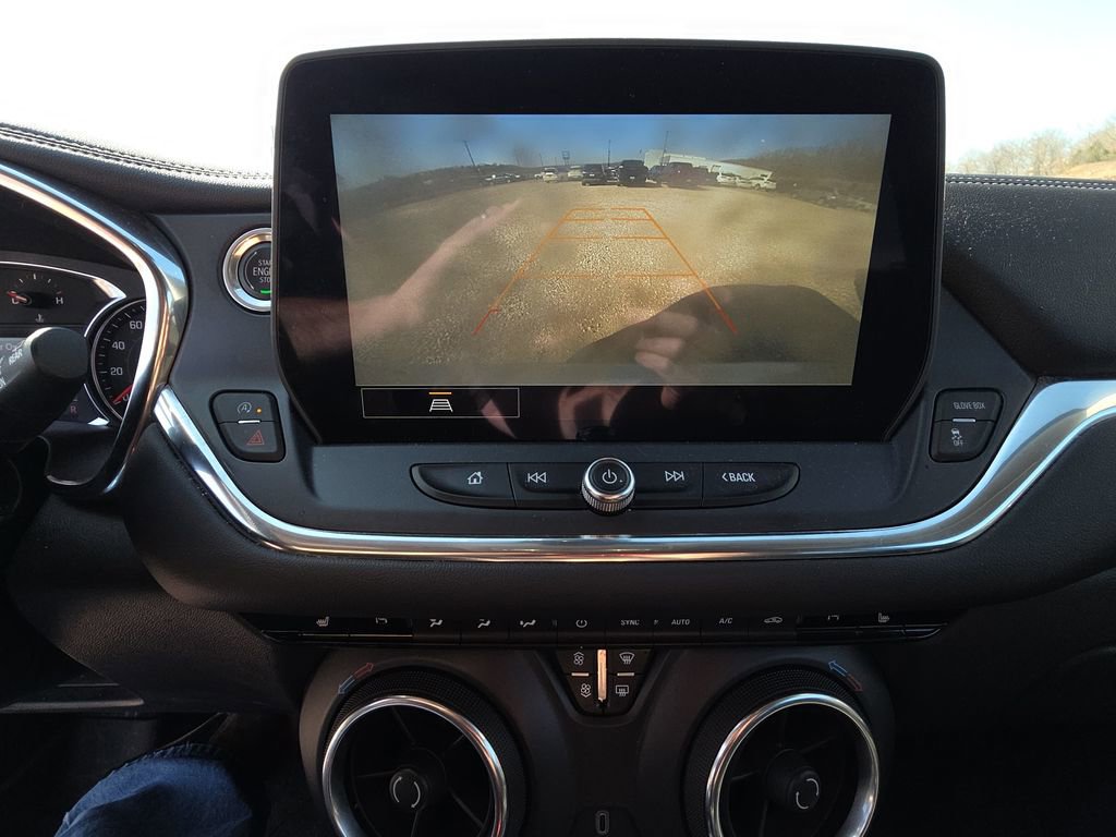 Used 2023 Chevrolet Blazer LT w/ Convenience Package image 11