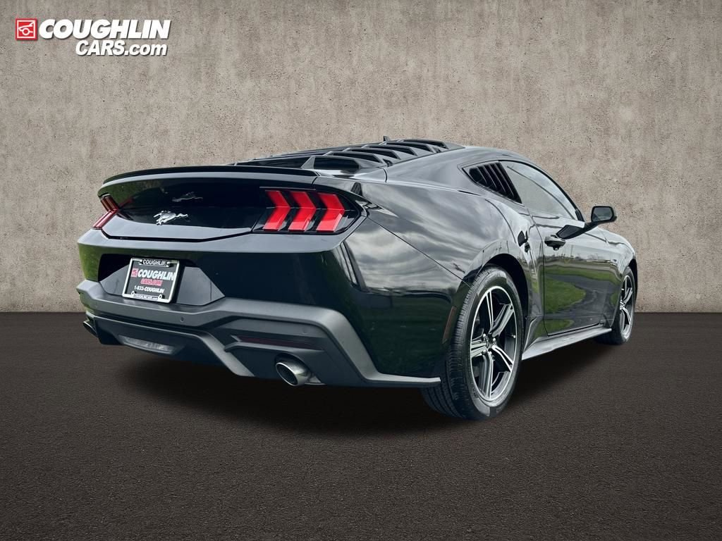 Used 2024 Ford Mustang Premium RWD image 7