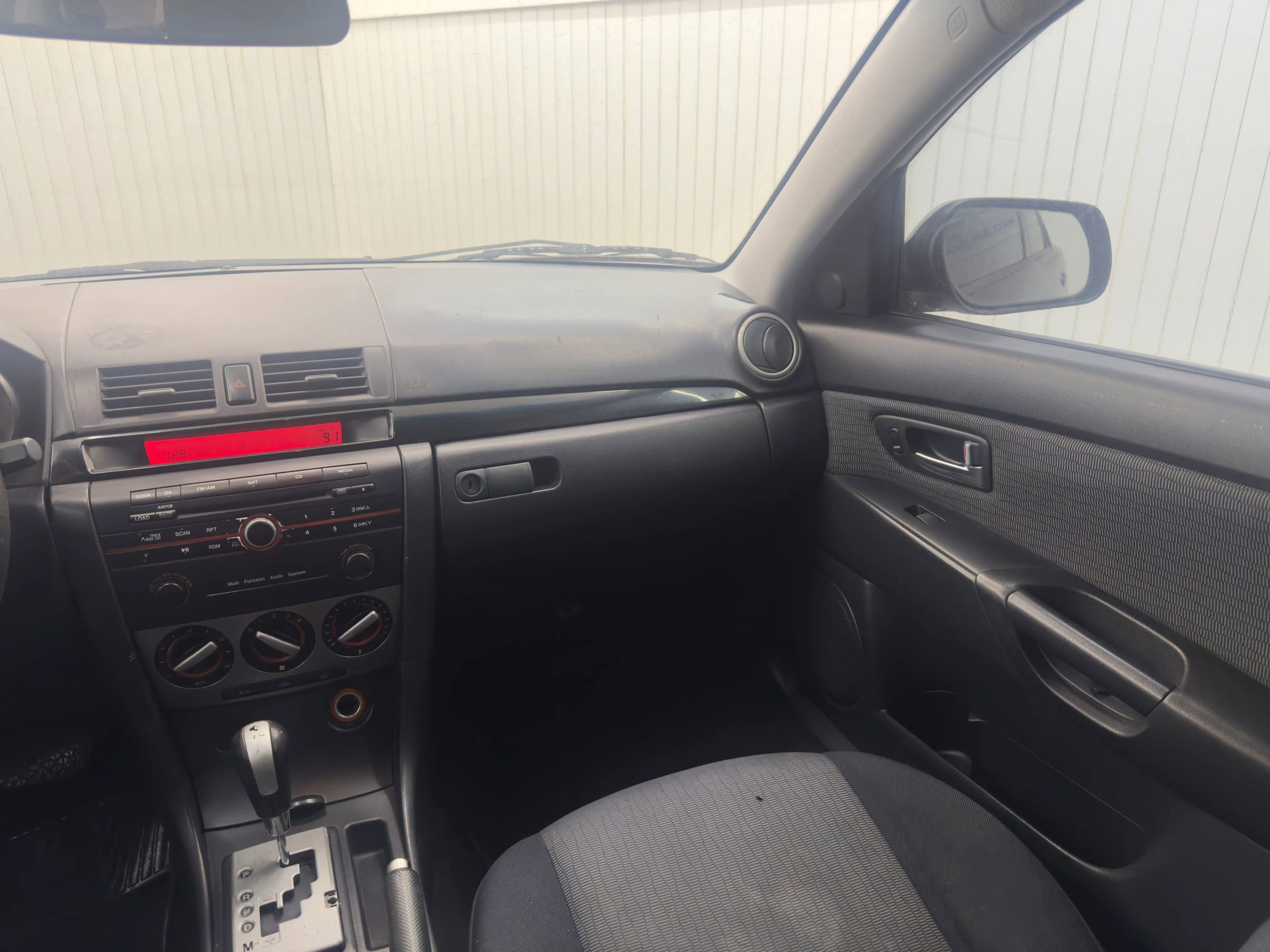 Used 2009 MAZDA MAZDA3 i Touring Value image 13