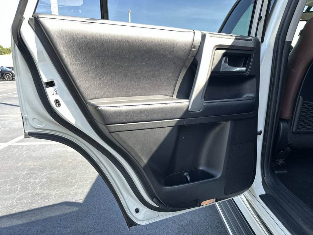 Used 2019 Toyota 4Runner Limited AWD/4WD image 17