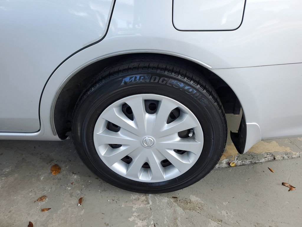 Used 2015 Nissan Versa S image 8