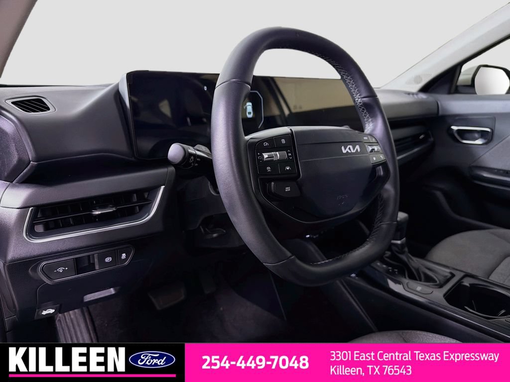 Used 2025 Kia K4 EX FWD image 11