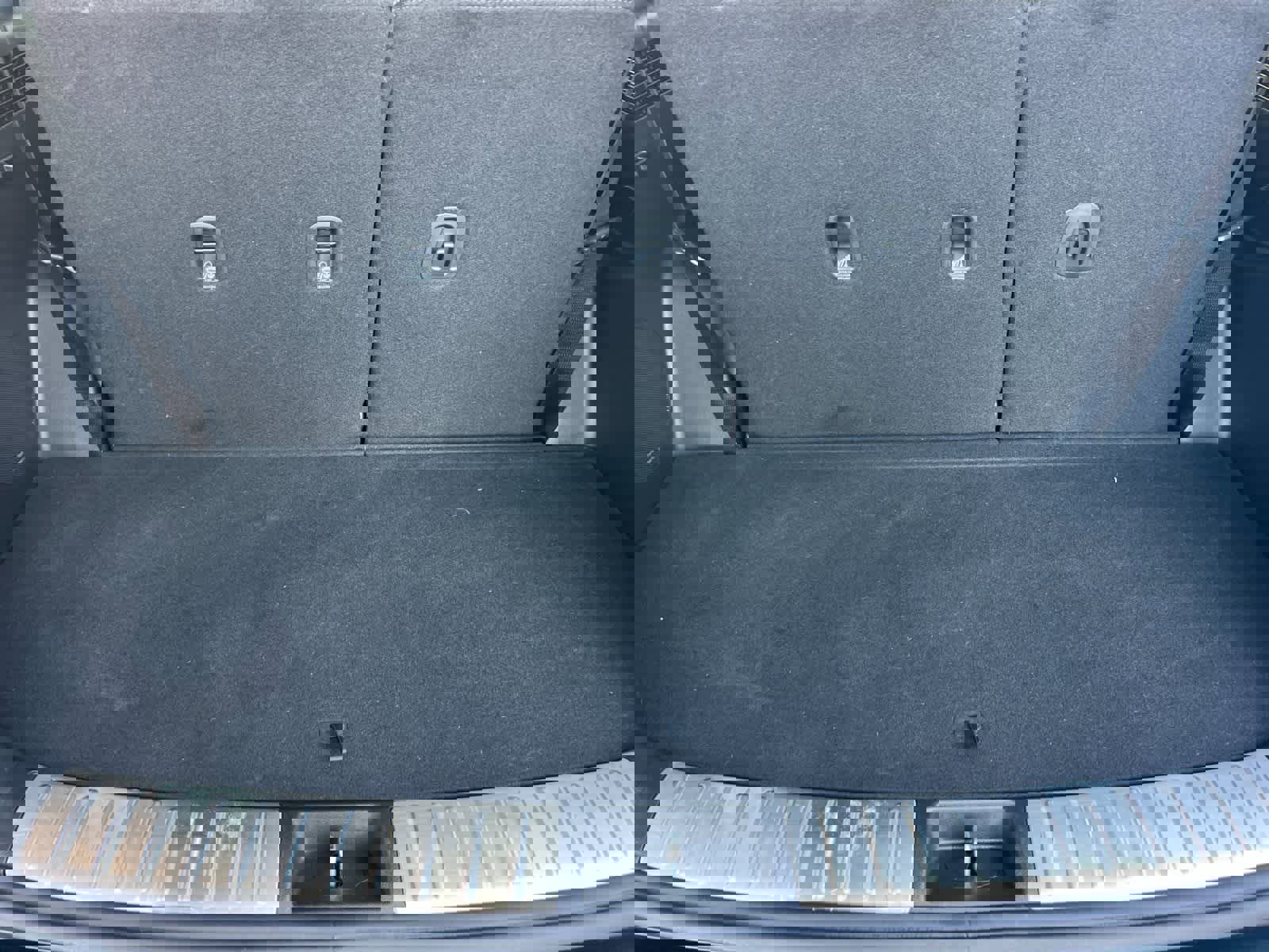 Used 2025 Hyundai Palisade Calligraphy image 17