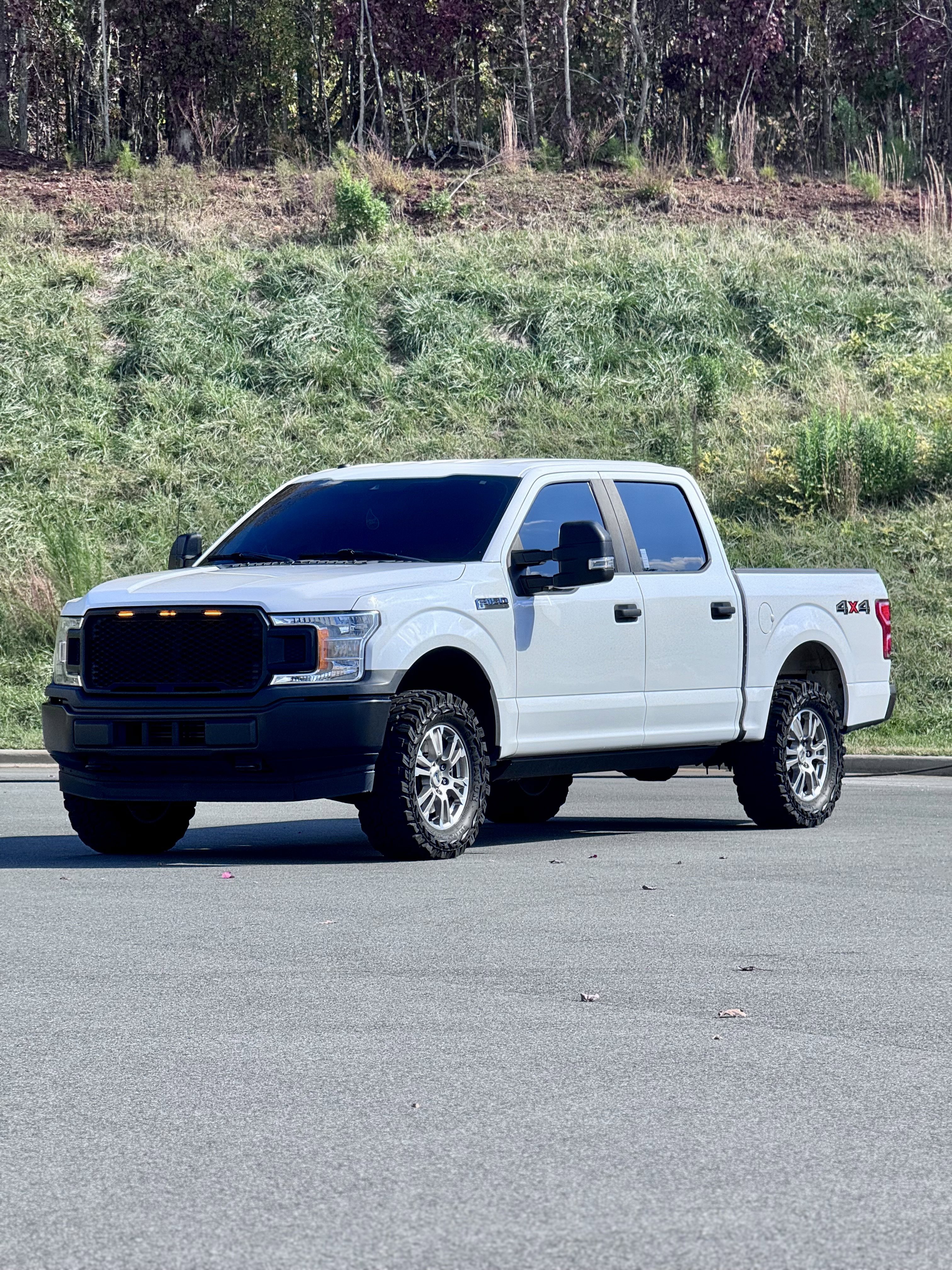 Used 2019 Ford F150 XL w/ Equipment Group 101A Mid image 2