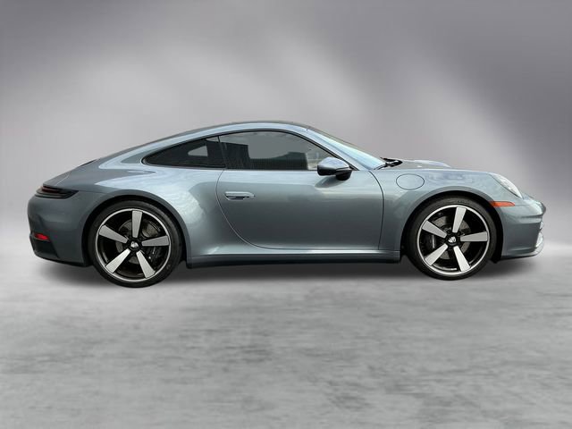 Certified 2025 Porsche 911 Carrera image 9