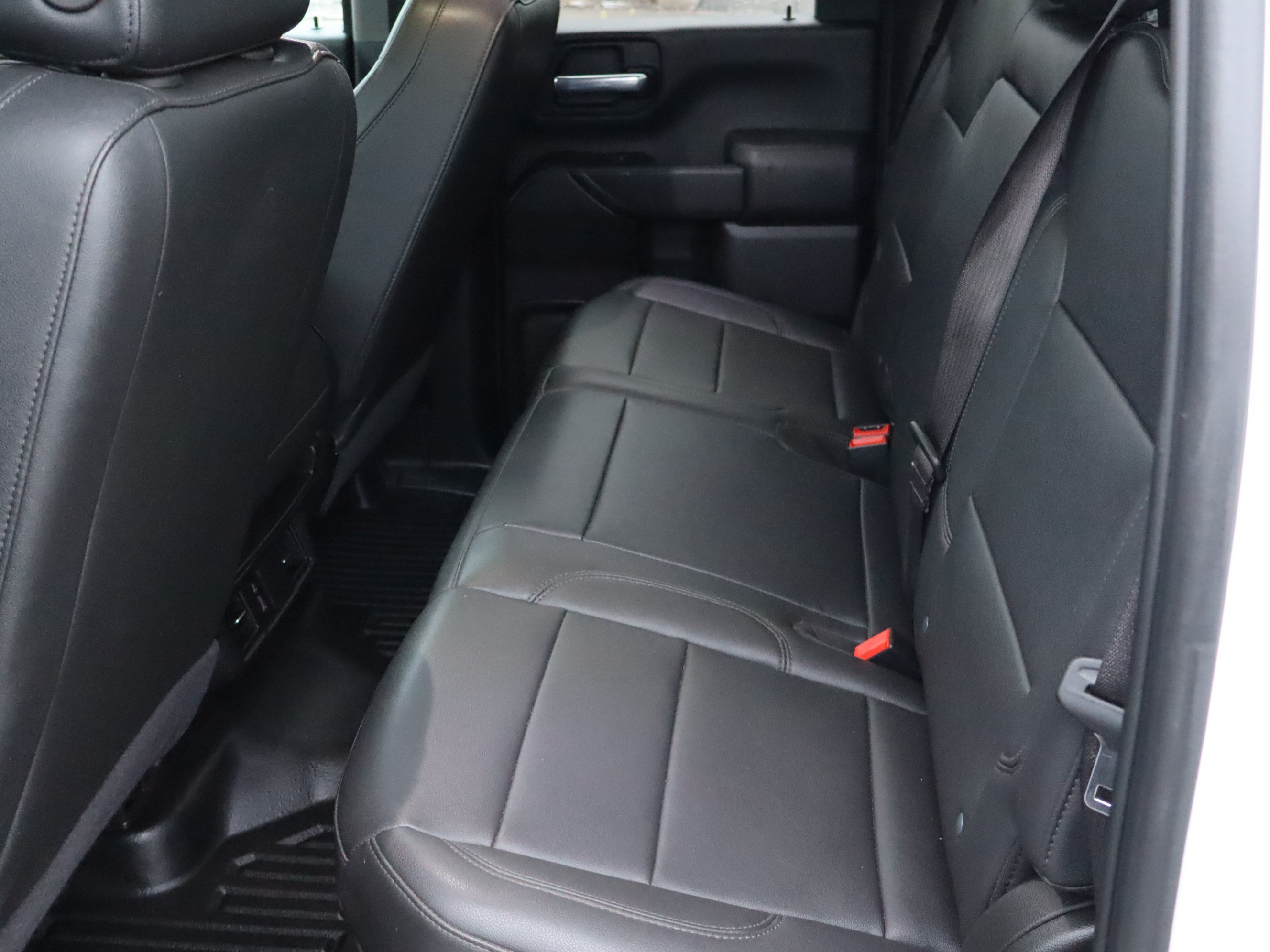 Used 2025 Chevrolet Silverado 2500 W/T w/ WT Convenience Package AWD/4WD image 33