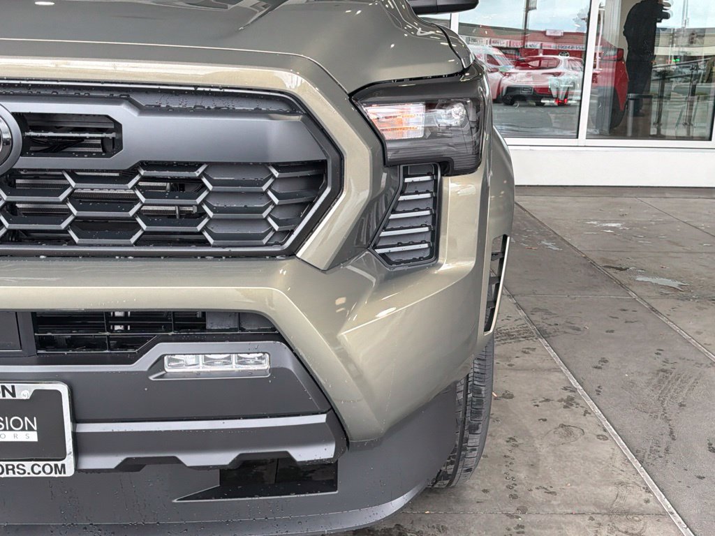 New 2026 Toyota Tacoma TRD Sport AWD/4WD image 5