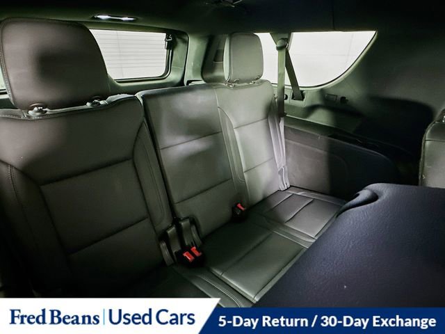 Used 2022 Chevrolet Suburban Z71 image 31